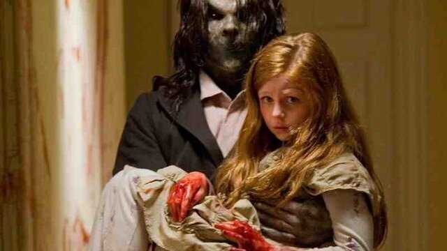 10 отличных и страшных фильмов ужасов
