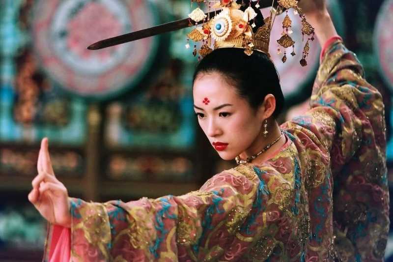 Китайская актриса из фильма "Мемуары гейши". Кто она и как сложилась её судьба?