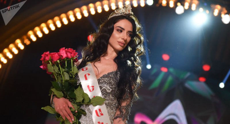 Красота по-армянски: топ-6 самых известных армянских девушек-моделей