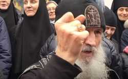 Отцу Сергию предлагают свободу в обмен на монастырь и деньги