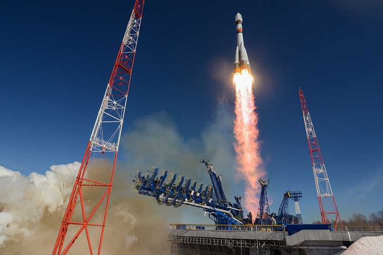 Как Россия может вернуть первенство в космосе?