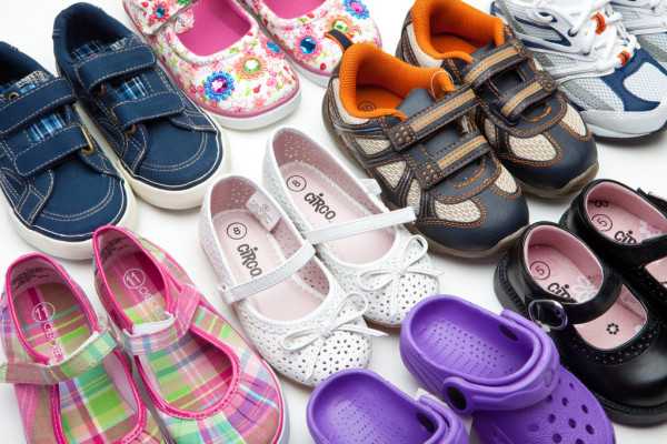 Как выбрать детскую летнюю обувь
