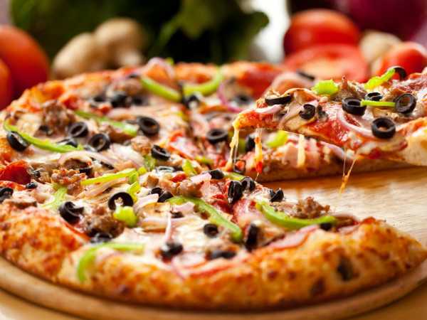 Преимущества доставки пиццы: как быстро и вкусно перекусить?