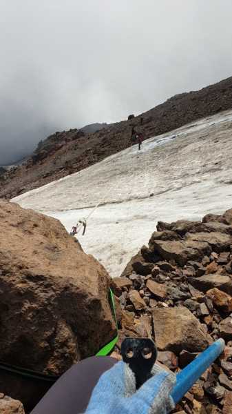 Горная болезнь, камнепад и вызов стихии: хабаровские альпинисты покорили камчатский вулкан