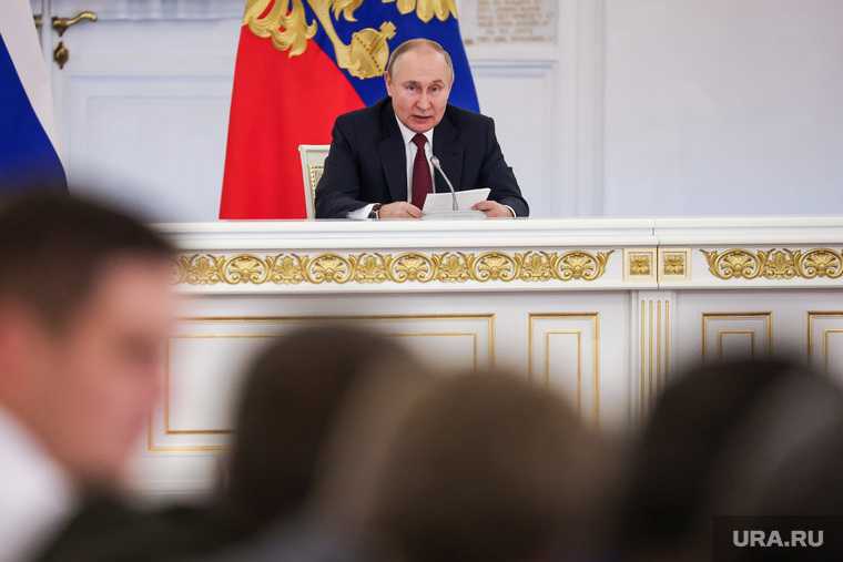 Путин дал российским губернаторам карт-бланш